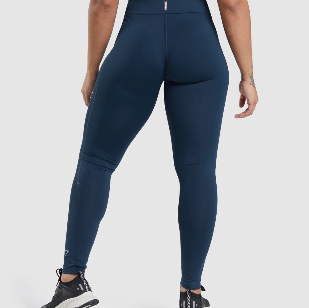 Gymshark Speed Leggings NWOT Size S Black (First 2 Pictures are Navy for Ref.)